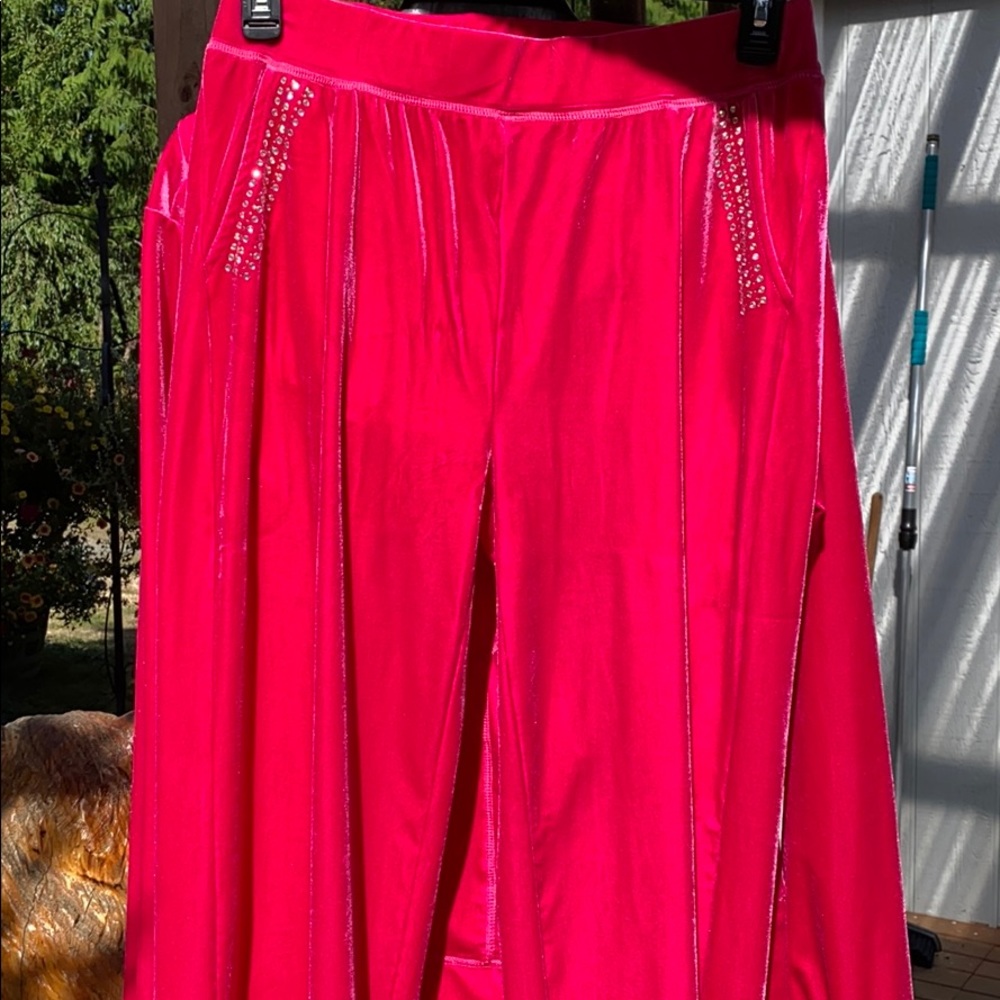 Beautiful pink velour track suit - Picture 16 of 16